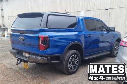 Maxliner Venture canopy — blue 2-tone finish