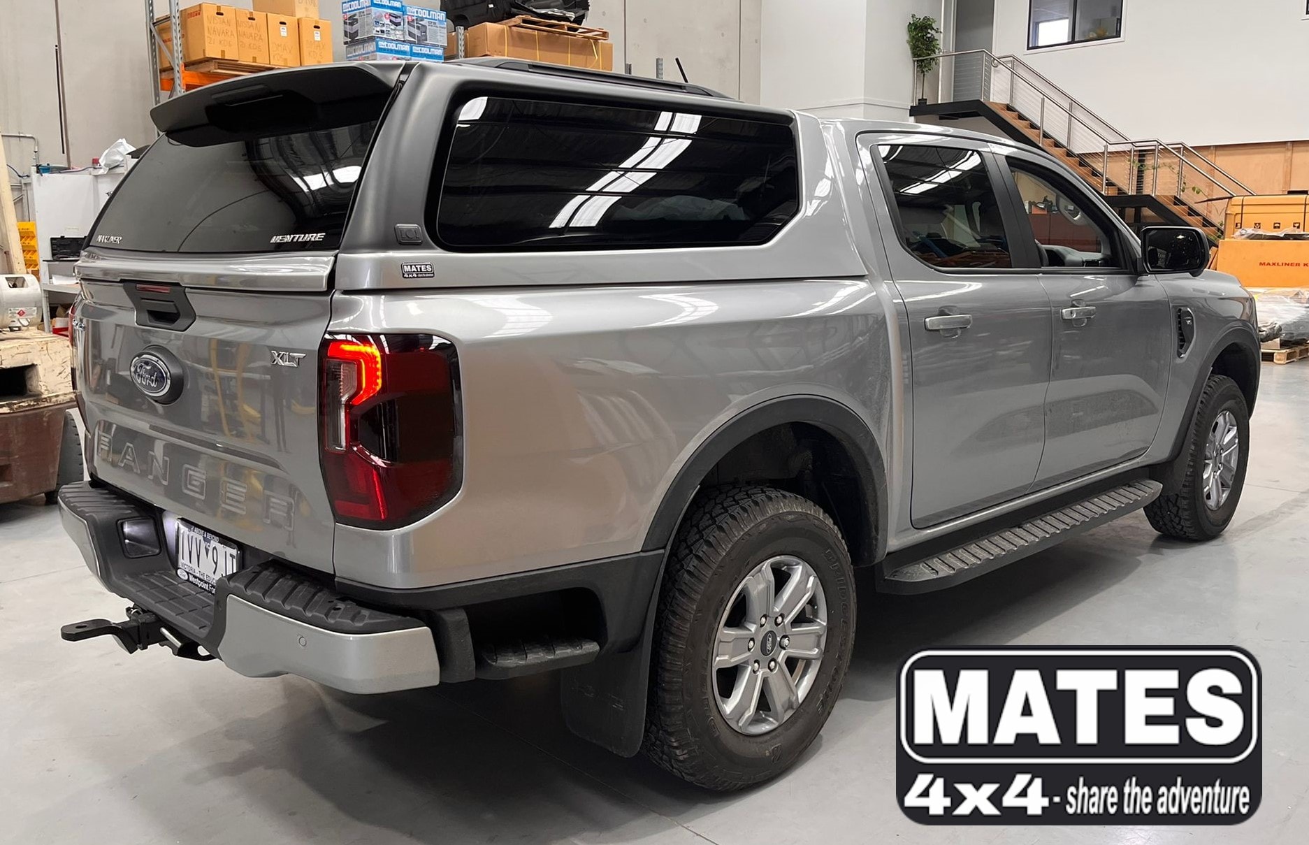 Maxliner Venture canopy — aluminium 2-tone finish